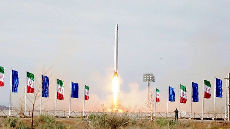 Bereits im April vergangenen Jahres berichtete Iran von einem erfolgreichen Satellitenabschuss. Foto: Sepahnews/AP/dpa