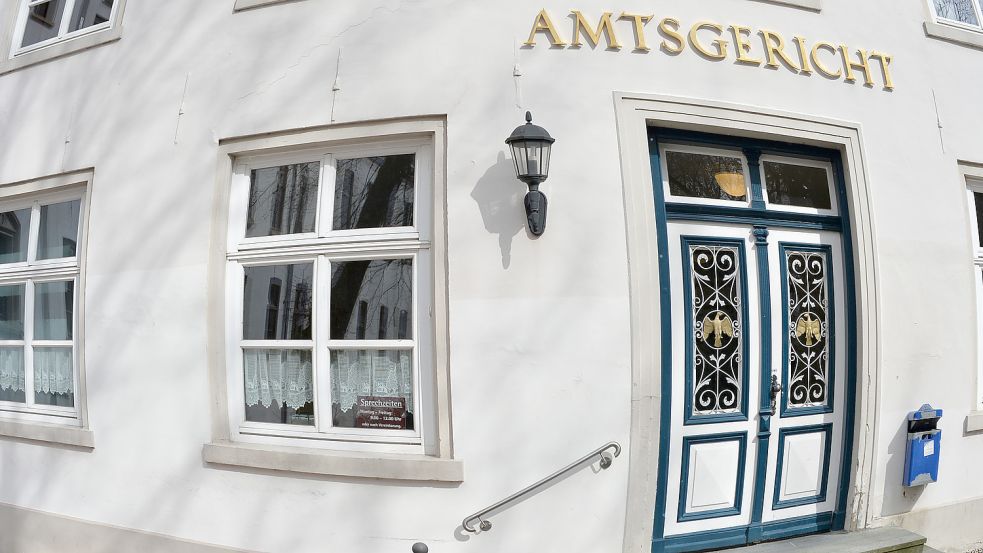 Vor dem Auricher Amtsgericht ging es am Donnerstag um den Besitz von Kinderpornografie. Foto: Ortgies