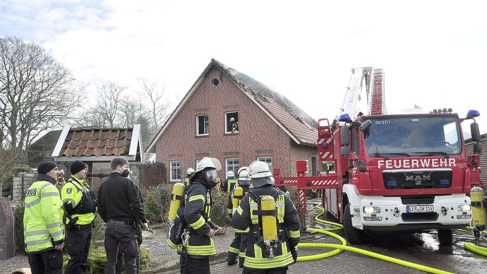 Zeitweise waren rund 80 Einsatzkräfte in Weener im Einsatz.