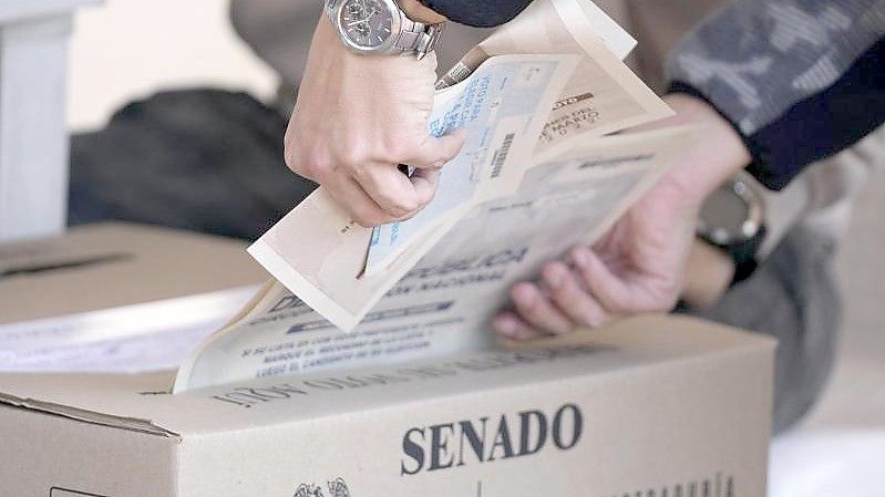 Parlamentswahl in Kolumbien. Foto: Fernando Vergara/AP/dpa
