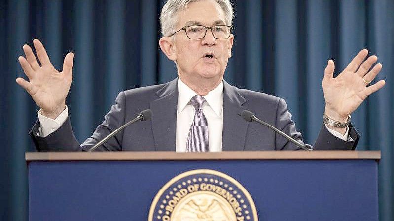 Die US-Notenbank Federal Reserve, kurz Fed, erhöht erstmals seit Beginn der Corona-Pandemie ihren Leitzins. (Im Bild: Fed-Chef Jerome Powell). Foto: Manuel Balce Ceneta/AP/dpa