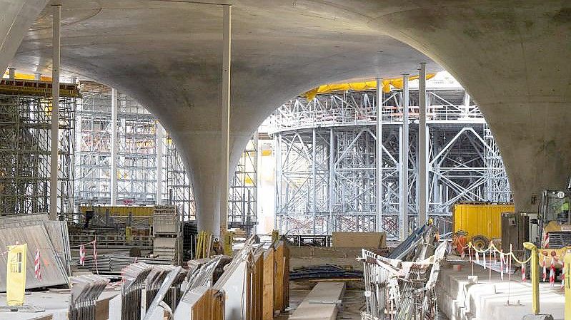 Bauarbeiten für den neuen Bahnhof Stuttgart 21. Foto: Bernd Weißbrod/dpa