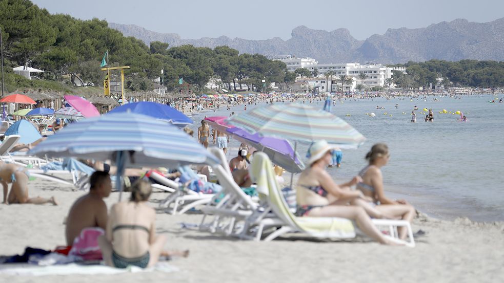 Die Strände auf Mallorca bleiben ein beliebtes Reiseziel für deutsche Touristen. Foto: dpa
