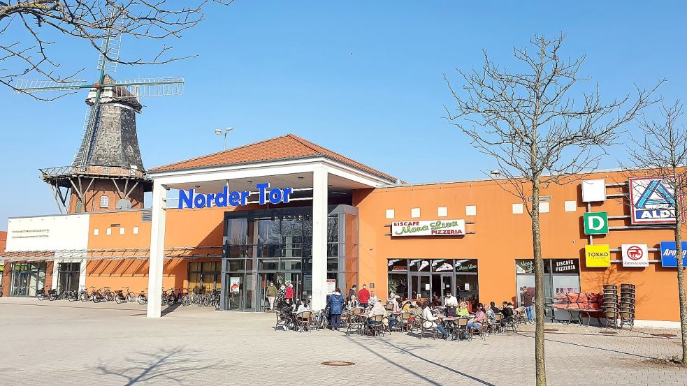 Auch auf dem Dach des Norder Einkaufszentrum „Norder Tor“ sollen die Spendensammler unterwegs gewesen sein. Foto: Rebecca Kresse