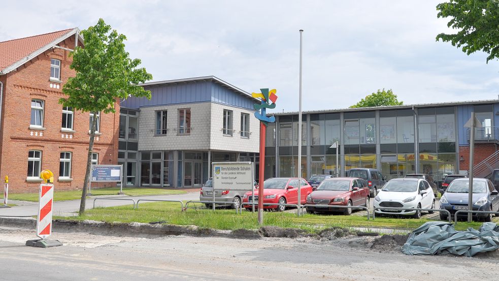 Die Außenstelle der BBS in Esens. Foto: Ullrich/Archiv