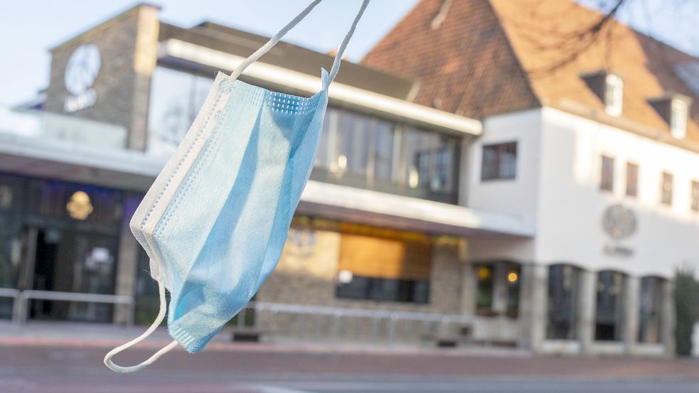 Auch im Alando in Osnabrück muss beim Feiern weiterhin eine Maske getragen werden. Foto: Swaantje Hehmann