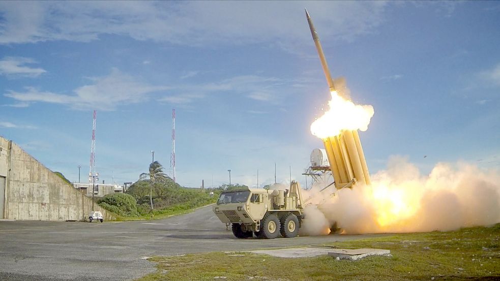 Die USA setzen bei der Raketenabwehr unter anderem auf das System vom Typs THAAD (Terminal High Altitude Area Defense). Foto: Ralph Scott/Department Of Defense/ZUMA Wire/dpa