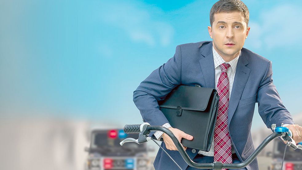Wolodymyr Selenskyj als unerwarteter ukrainischer Präsident Wassyl Holoborodko in „Diener des Volkes“. Foto: Arte G.E.I.E.