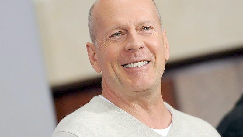 US-Schauspieler Bruce Willis will wegen gesundheitlicher Probleme seine Schauspieler-Karriere beenden. Foto: Britta Pedersen/dpa-Zentralbild/dpa