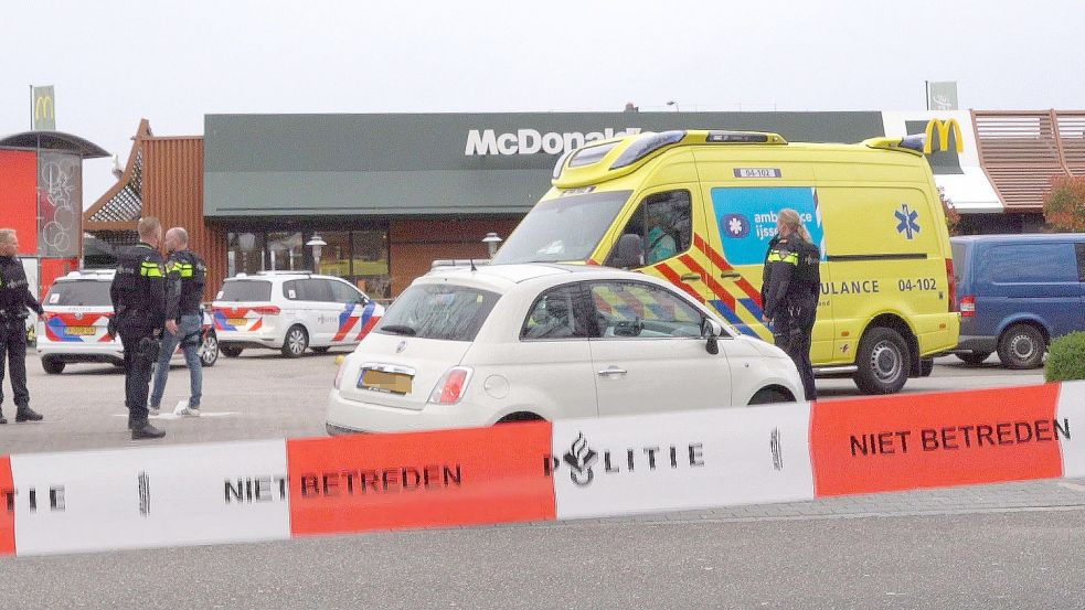 In einer McDonald’s-Filiale in der niederländischen Stadt Zwolle sind zwei Menschen getötet worden. Foto: AFP/STRINGER