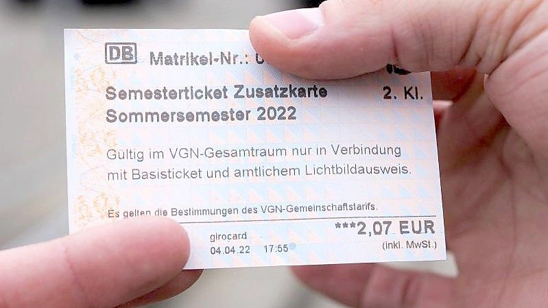 Die Freude über das Super-Ticket währte nur kurz. Foto: Gregor Bauernfeind/dpa