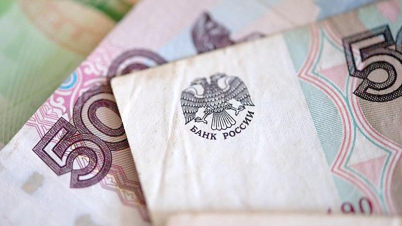 Russland hat seine Auslandsschulden erstmals nur in Rubel statt in US-Dollar beglichen. Foto: Sven Hoppe/dpa