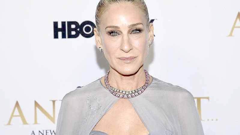 Muss aus gesundheitlichen Gründen ihre Auftritte absagen: Schauspielerin Sarah Jessica Parker. Foto: Evan Agostini/Invision via AP/dpa