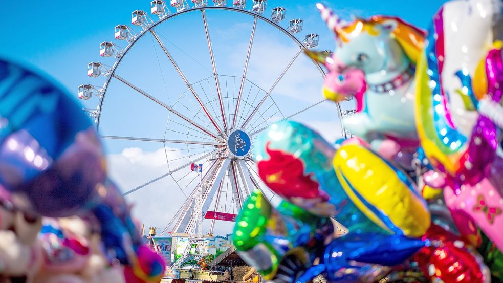 Die Bremer Osterwiese startet am 8. April ohne Corona-Beschränkungen. Foto: Sina Schuldt/dpa