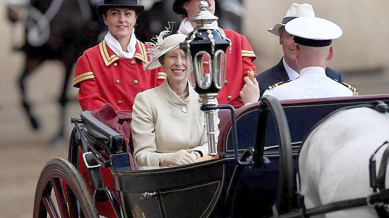 Prinzessin Anne kommt zur Eröffnungszeremonie der Royal Easter Show in Sydney. Foto: Bianca De Marchi/AAP/dpa