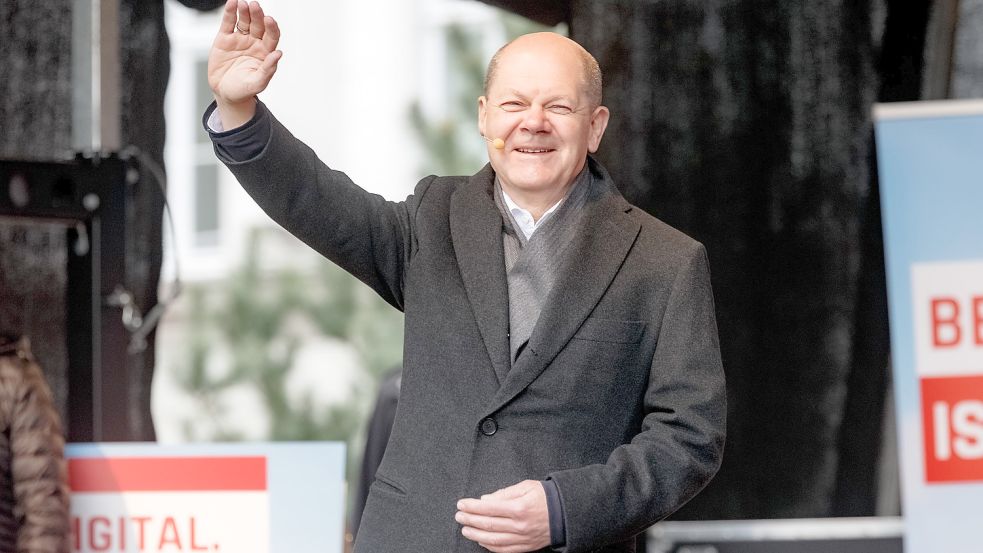 SPD-Wahlkampf am Samstag in Lübeck statt Reise nach Kiew: Bundeskanzler Olaf Scholz steht unter Druck. Foto: Scholz/DPA