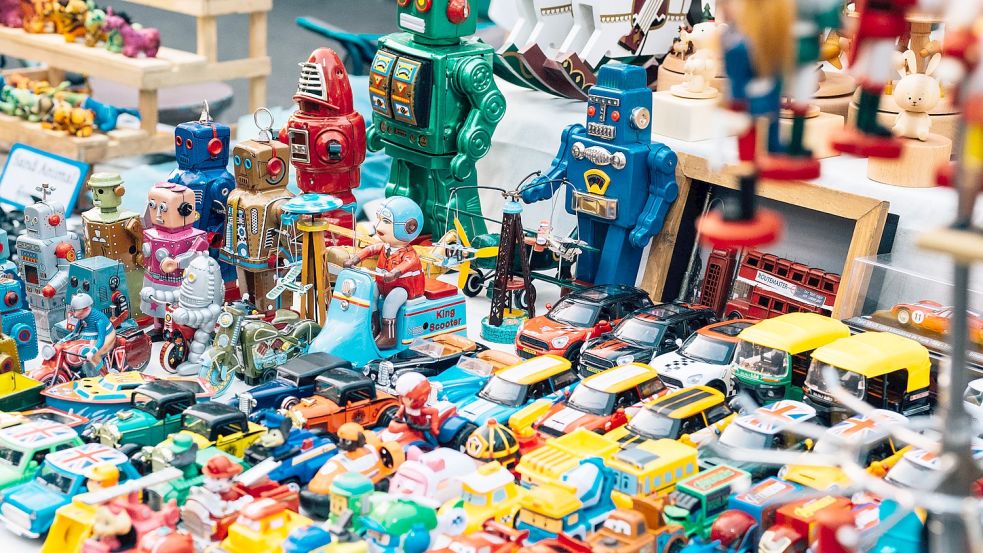 Erkennst Du, welches dieser Spielzeuge sehr viel Geld bringen könnte? Foto: Huy Hung Trinh / Unsplash