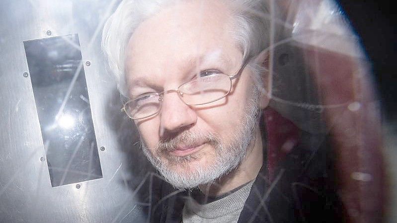 Wikileaks-Gründer Julian Assange droht die Auslieferung an die USA (Archivbild). Foto: Dominic Lipinski/PA Wire/dpa