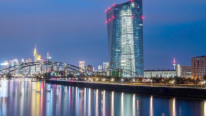 Die Europäische Zentralbank (EZB) in Frankfurt am Main. Foto: Boris Roessler/dpa