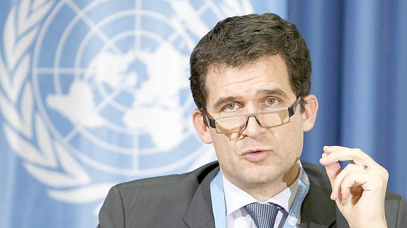 UN-Sonderberichterstatter Nils Melzer bei einer Pressekonferenz in Genf (Archivbild). Foto: Salvatore Di Nolfi/KEYSTONE/dpa