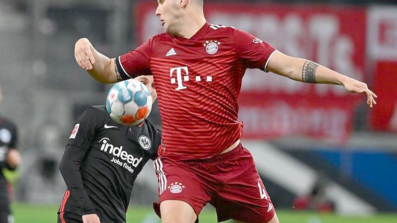 Kann mit den Bayern gegen seinen neuen Arbeitgeber den Titel klar machen: Niklas Süle. Foto: Arne Dedert/dpa