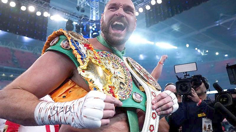 Weltmeister Tyson Fury bleibt auch im 33. Kampf seiner Karriere unbesiegt. Foto: Nick Potts/PA Wire/dpa