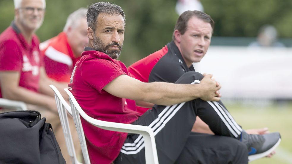 Trainer Erhan Colak richtete den Blick nach der Auswärtsniederlage schon wieder nach vorne: auf das Heimspiel gegen Bad Rothenfelde am Sonntag. Archivfoto: Doden