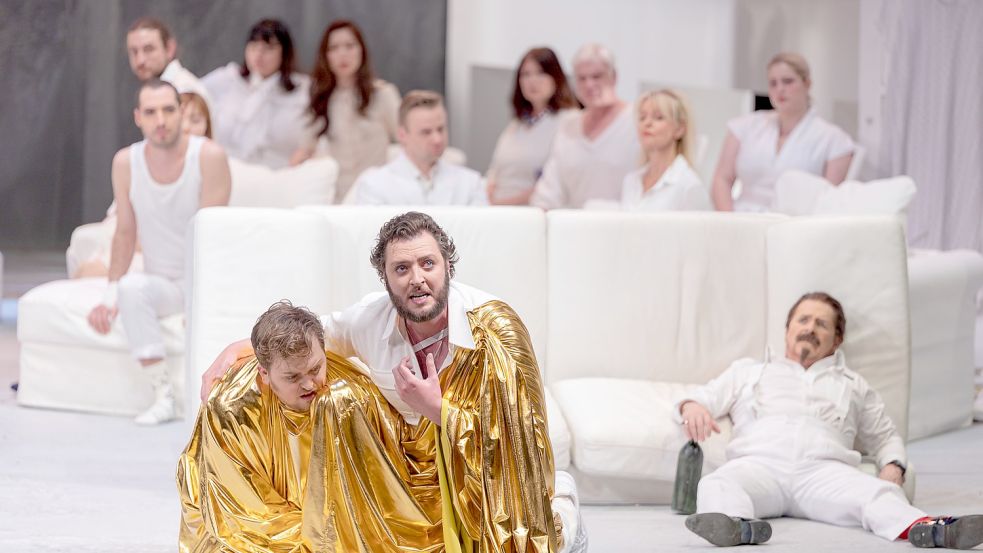 Vorgeschmack auf die Inszenierung: Probenszene aus der Oper „Griechische Passion“ Foto: Stephans Glagla