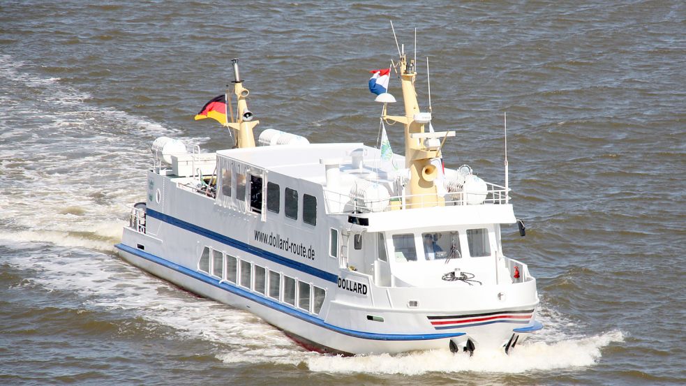 Die „MS Dollard“ fährt von Ditzum über Emden nach Delfzijl. Foto: Landkreis Leer