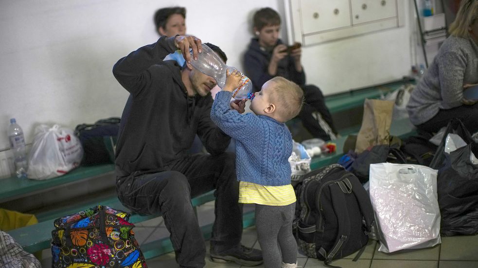 Die Familie von Ivan Heidt stammt aus Dnipropetrowsk. Dieses Foto entstand dort am 28. April und zeigt eine Aufnahmestelle für Binnenflüchtlinge. DPA-Foto: Francisco Seco