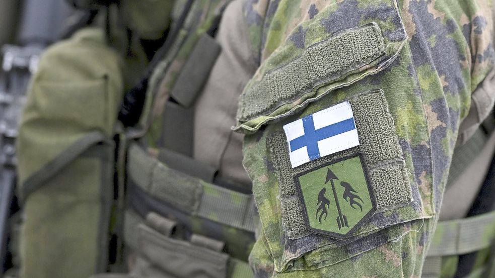 Schon heute nehmen finnische Soldaten an Nato-Übungen teil. Nach einem Beitritt des Landes zum Verteidigungsbündnis wäre eine reibungslose Zusammenarbeit der Armeen also gewährleistet. Foto: Lehtikuva/Picture Alliance/DPA