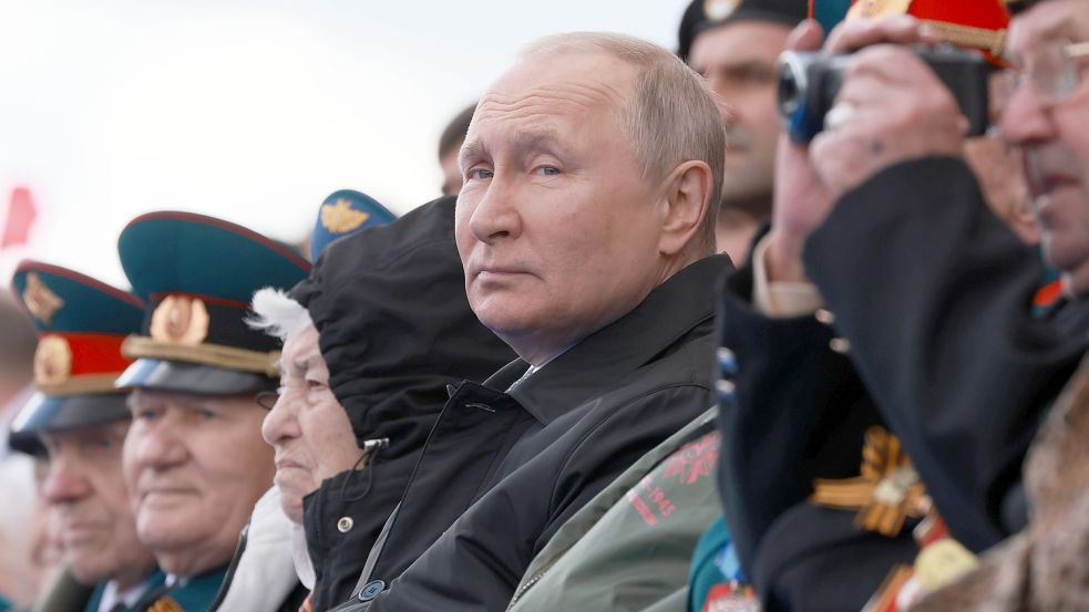 Kreml-Diktator Wladimir Putin hat mit dem Ukraine-Krieg die Weltordnung erschüttert. In der Ukraine sterben Menschen im Krieg, in anderen Erdteilen an Hunger, weil der Krieg die Agrarmärkte durcheinander wirbelt. Foto: IMAGO/Mikhail Metzel