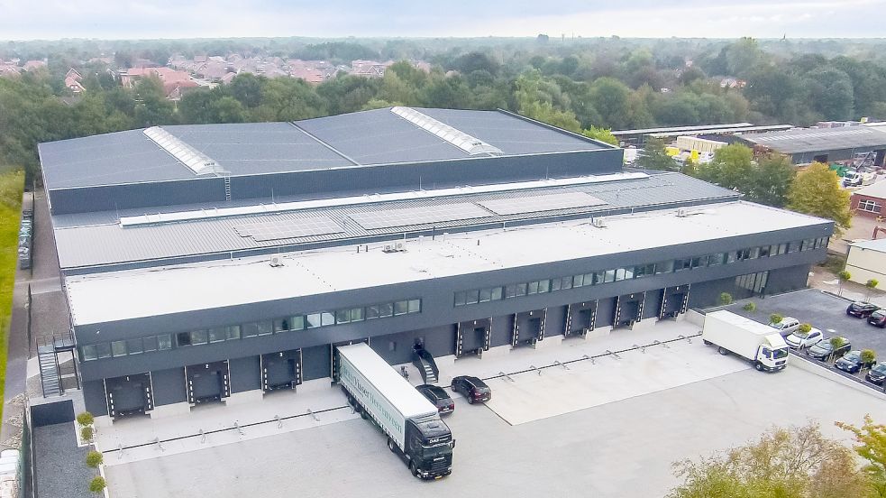 Das Dienstleistungs- und Logistikzentrum der Wreesmann-Gruppe in Ostrhauderfehn.