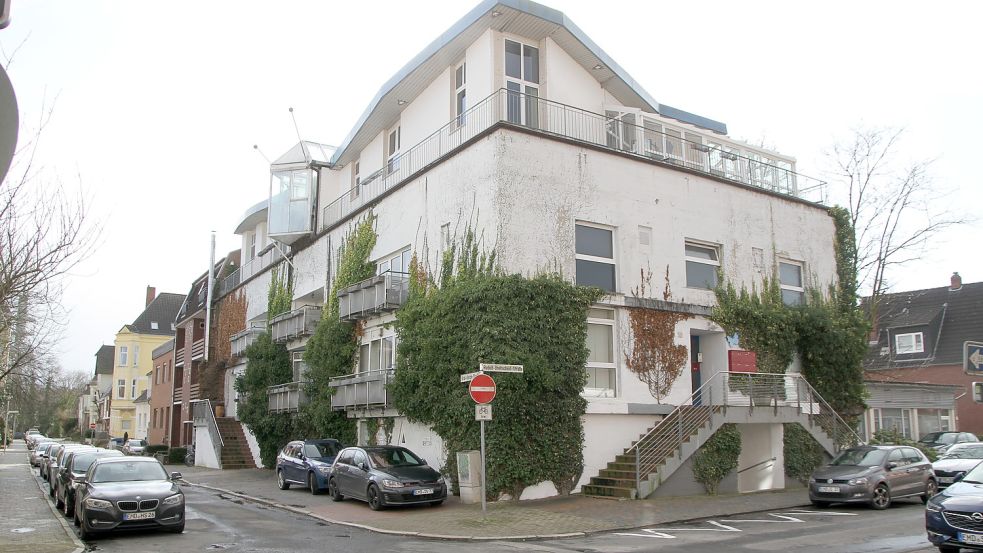 Der Bunker in der Graf-Ulrich-Straße ist kaum noch als Weltkriegs-Relikt zu erkennen. Foto: Päschel/Archiv