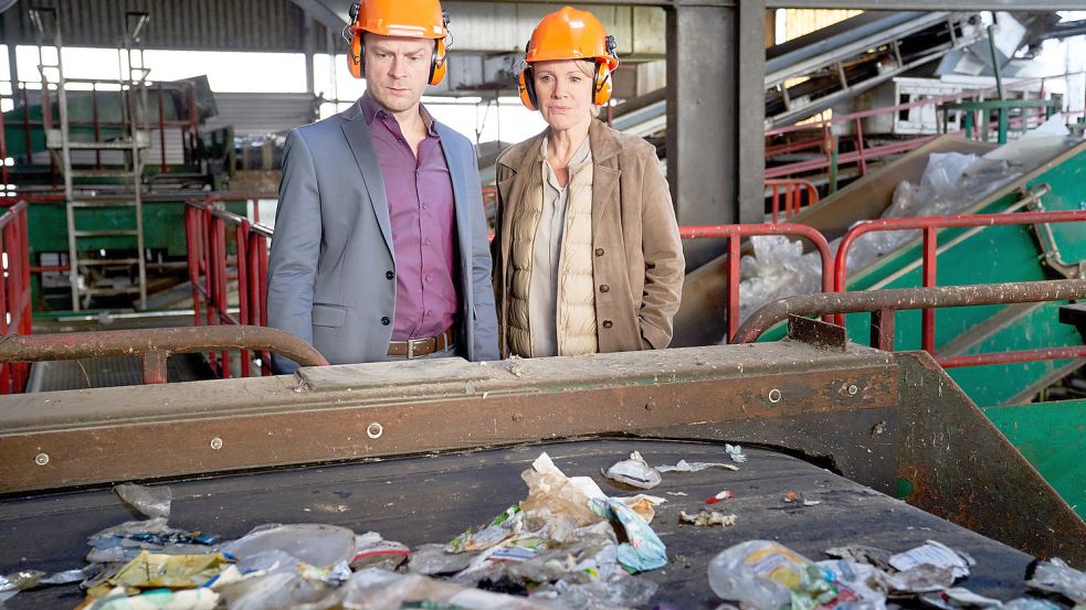 Marie Brand und der entsorgte Mann: Szene mit Millowitsch und Schönemann. Foto: ZDF / Guido Engels