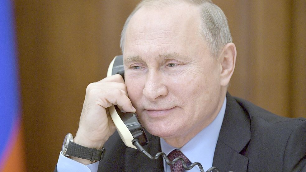 Dürfte über die zahlreichen Scherzanrufe wenig erfreut sein: Russlands Staatspräsident Wladimir Putin. Foto: dpa/Alexei Druzhinin (Archivbild)