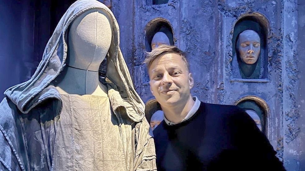 Der aus der Serie „Game of Thrones“ bekannte Schauspieler Tom Wlaschiha kommt zum Filmfest nach Emden, um aus Drehbüchern vorzulesen. Foto: dpa