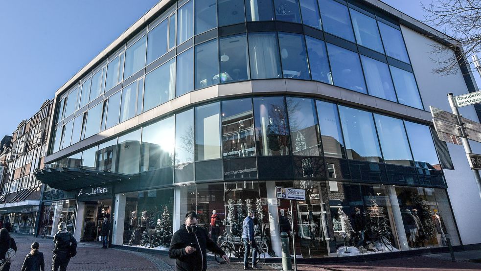 Im zweiten Stock des Modehauses Leffers in Leer wird das Café derzeit nicht betrieben. Foto: Ortgies/Archiv