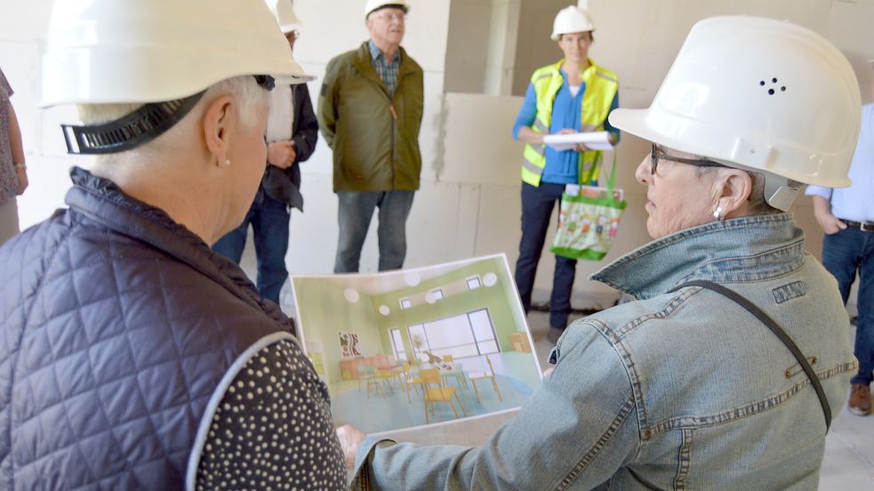 So sollen die Räumlichkeiten nach der Fertigstellung einmal aussehen: Auf Zeichnungen konnten sich die Besucher davon ein Bild machen. Foto: Weers