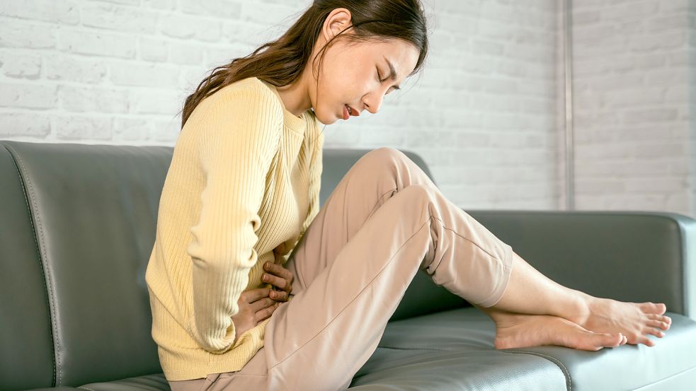 Frauen brauchen in der Zeit der Menstruation die Möglichkeit, sich Auszeiten zu nehmen oder langsamer zu arbeiten, fordert Lara Owen. Foto: colourbox.de (Symbolbild)
