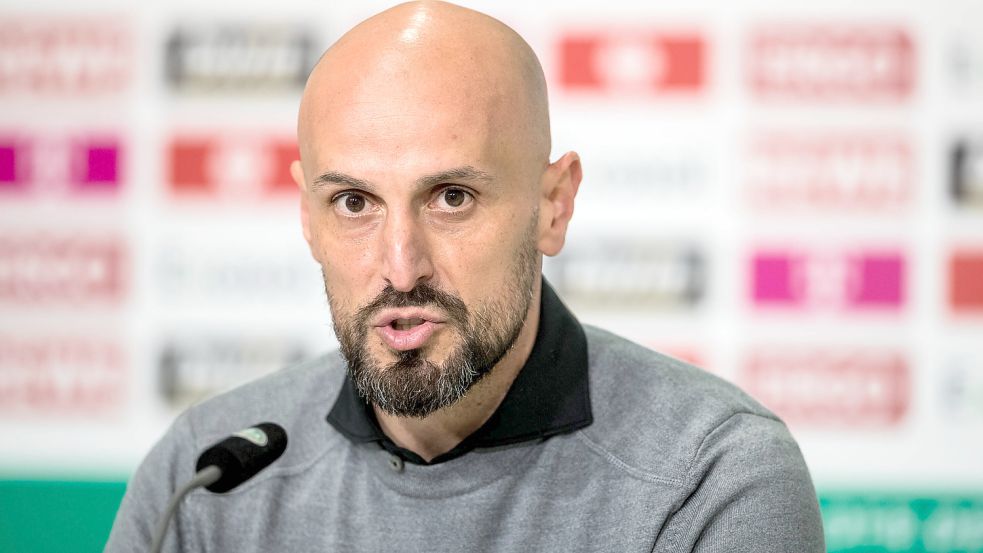 Kennt die Bremer Brücke in Osnabrück gut: Trainer Antonio Di Salvo. Foto: imago/Beautiful Sports