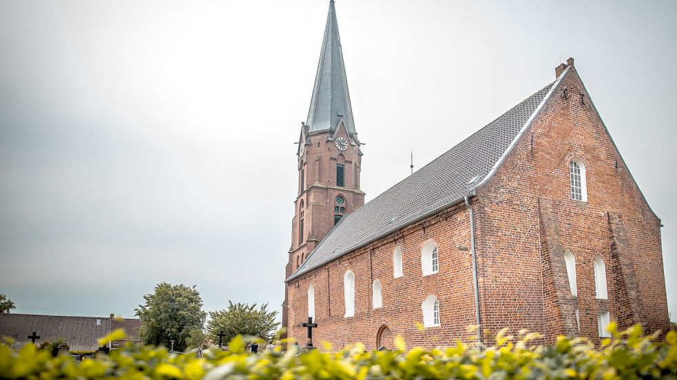 Die Martin-Luther-Kirche in Bagband: Weil die Gemeinde nur noch etwa 560 Mitglieder hat, wird dort ab kommendem Jahr nur noch eine viertel Stelle für einen Pastor angesiedelt. Fotos: Cordsen