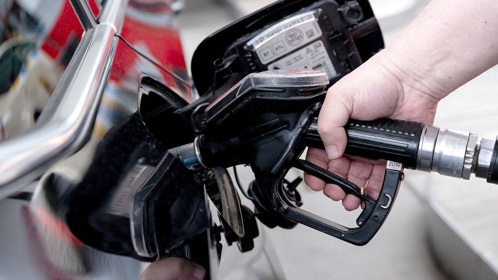 Benzin ist deutlich teurer, als es hätte sein dürfen. Foto: Sven Hoppe/dpa