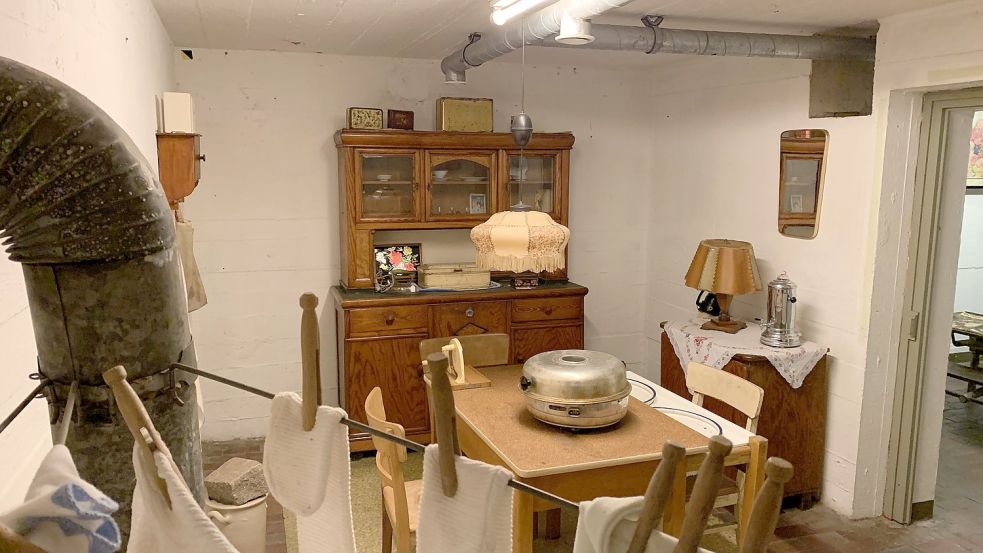Die Ausstellung im Bunker beherbergt zahlreiche authentische Stücke aus der Zeit des Zweiten Weltkriegs. Foto: Bunkermuseum