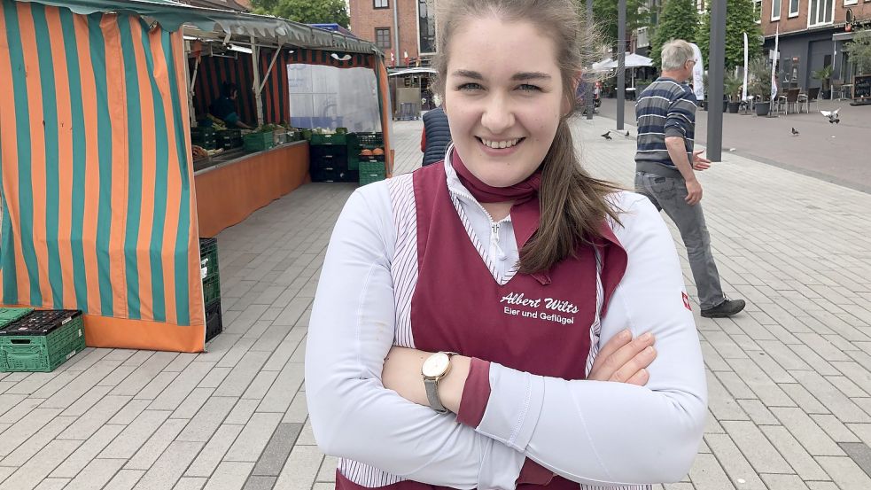 Anke Wilts vertritt seit diesem Jahr die Interessen des Beschicker-Vorstands auf dem Emder Wochenmarkt. Foto: Päschel