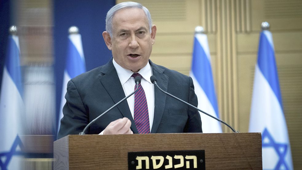Neuwahlen könnten für ihn eine Chance sein, wieder an die Macht zu gelangen: Israels Ex-Ministerpräsident Benjamin Netanjahu. Foto: Sindel/Pool Flash 90/AP/DPA