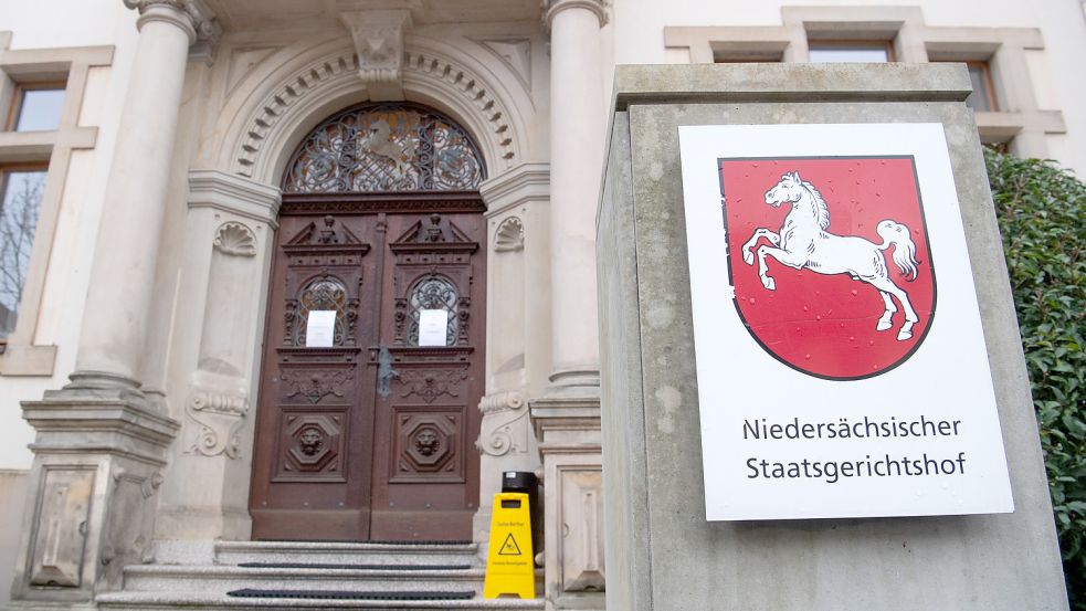 Der Niedersächsische Staatsgerichtshof stoppte 1977 Pläne für einen neuen Landkreis Friesland mit Wittmund als Kreisstadt. DPA-Foto: Stratenschulte/Archiv