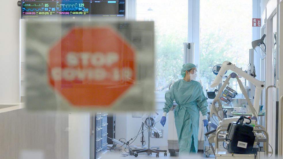 Kliniken klagen über Personalnot wegen zu vieler infizierter Mitarbeiter. Foto: Robert Michael