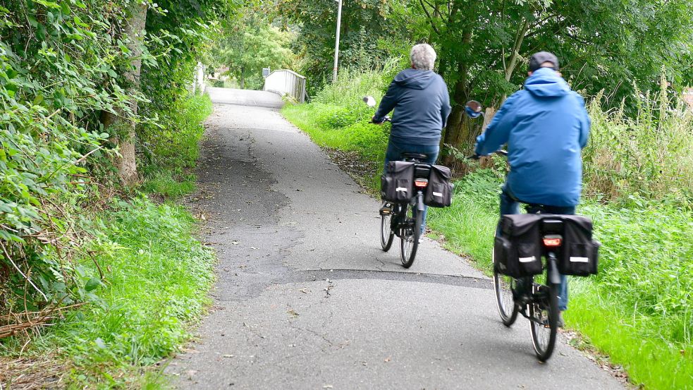 Die Verbindung über den Sielweg ist auch bei Radfahrern beliebt. Der Zustand der Strecke lässt jedoch zu wünschen übrig. Archivfoto: Wagenaar