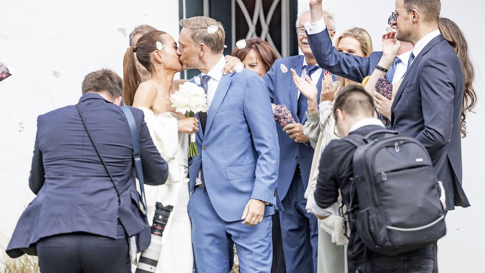 Finanzminister Lindner und seine Lebensgefährtin haben geheiratet. Foto: dpa/Axel Heimken